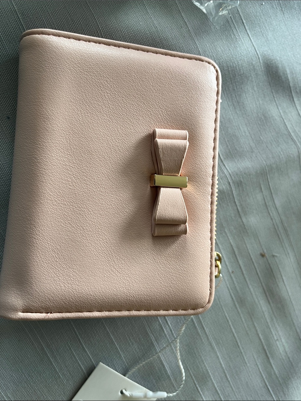 Women’s Bow Accent Zip Wallet - Blush Pink